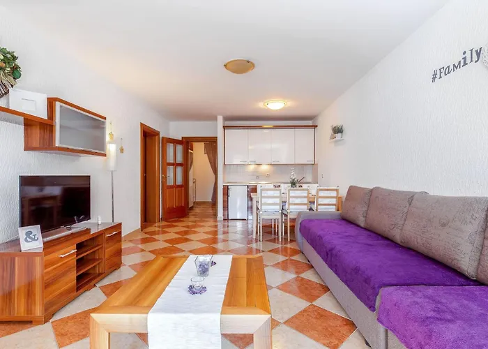 Mit Balkon Und Meerblick By Interhome *